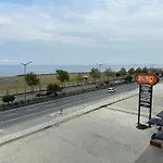 Burc Airport 트라존