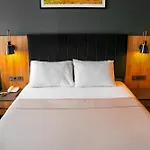 Hotel Burc Airport