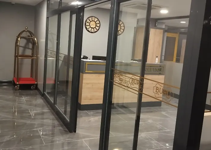 فندق Burc Airport ترابزون