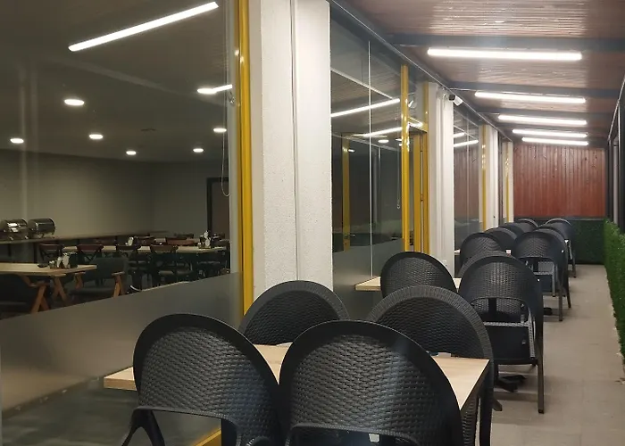 Burc Airport فندق ترابزون