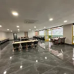 Hotel Burc Airport
