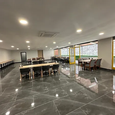 Hotel Burc Airport