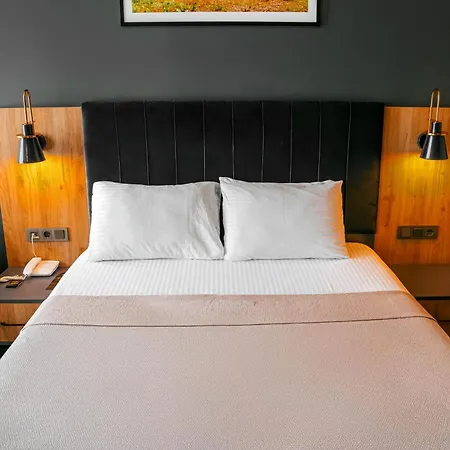 Hotel Burc Airport